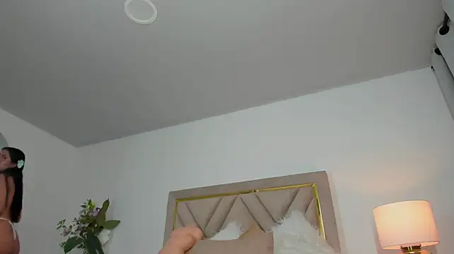Chat +18 de Violet_queen20 ao vivo