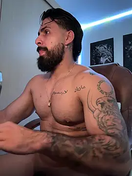 Ryan_Black3n Live XXX chat