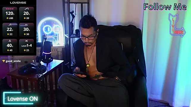 Chat XXX en directo de Ghost11_11