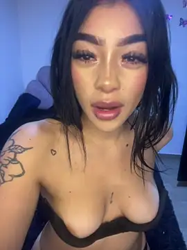 دردشة DAKOTA_SAKURA الجنسية المباشرة