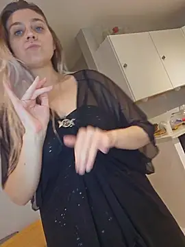 Онлай н чат XXX ScarletsWeb