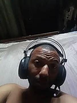 CamodickのライブXXXチャット