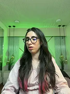 LenaRoses Adlı Modelin Canlı XXX Sohbeti