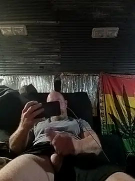 Redhitcher's Live XXX Chat
