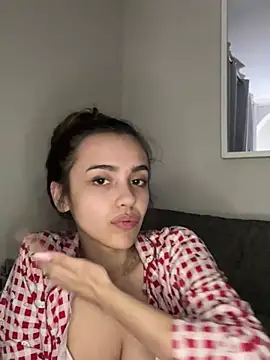 Chat XXX en directo de RetracedFairy