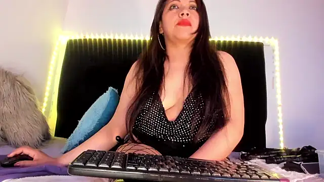 แชท XXX สดของ Godeskaroline