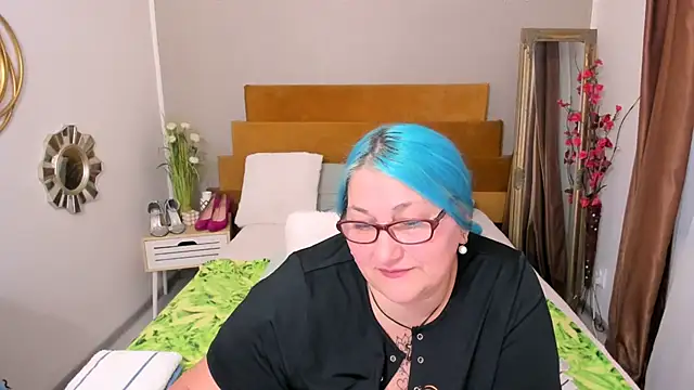 Sugarmommy_69X live XXX chat