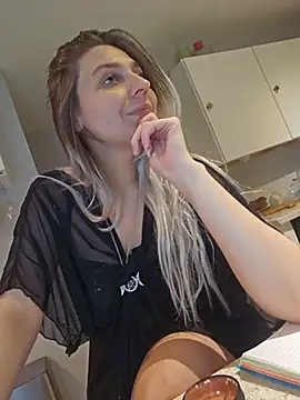 Chat XXX en directo de ScarletsWeb