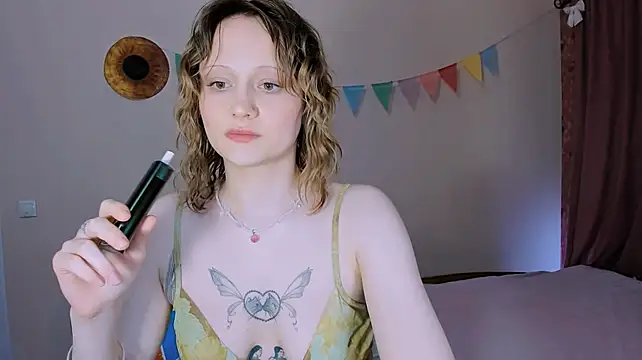 MariaMango Adlı Modelin Canlı XXX Sohbeti