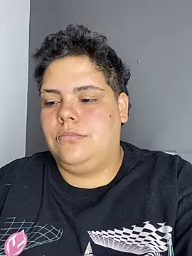 Czat XXX na żywo – Hailey_Curvy