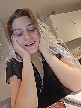 ScarletsWebn Live XXX chat