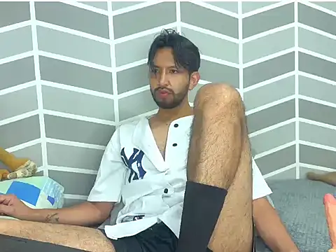 thomass1018 Pertunjukan Webcam