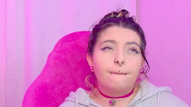Sachi_Meow লাইভ XXX চ্যাট