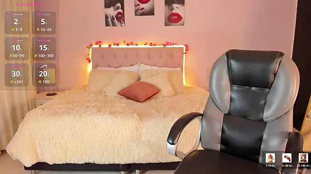 Czat XXX na żywo – Emily_Warren_