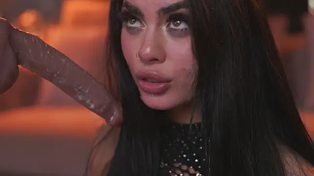 RavennaDArcy Live XXX Chat