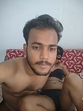 Laila_Majnuu Adlı Modelin Canlı XXX Sohbeti