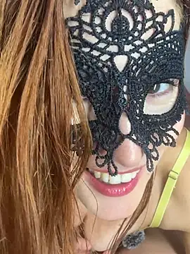 Miacarry Chat XXX live