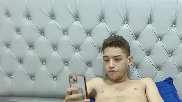 Nico_Sterling Webcam-Show