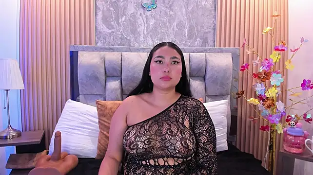 Sulay_Kim's Live XXX Chat