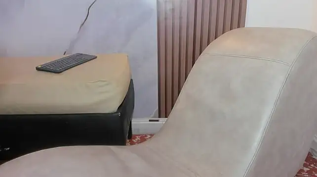 Sammy_OS élő XXX-chatje