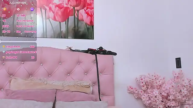 צ'אט XXX בשידור חי של pinky_f00x