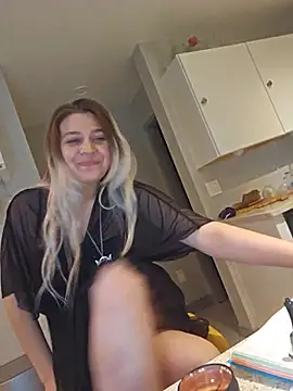 ScarletsWeb XXX чат на живо