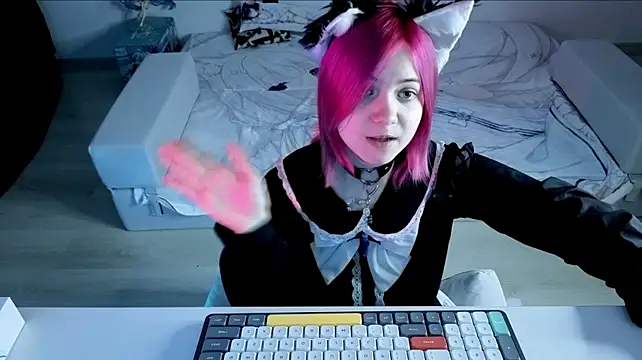 Chatroom XXX en direct de Hikkacat