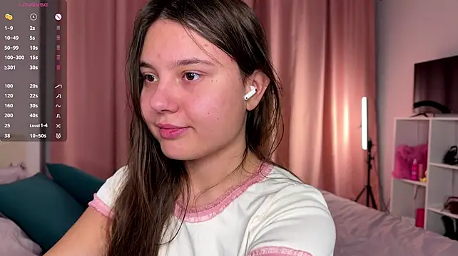 LunaHuurtn Live XXX chat
