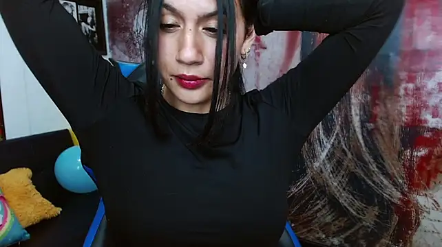 gigi_gilt_ élő XXX-chatje