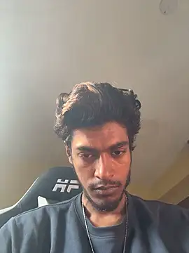 Živý XXX chat GunSlay