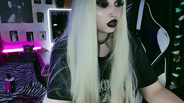 Chatroom XXX en direct de Kitty_goth