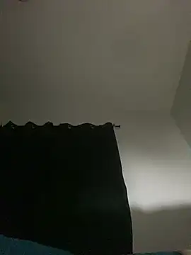 Chat +18 de GusanoDelicioso ao vivo
