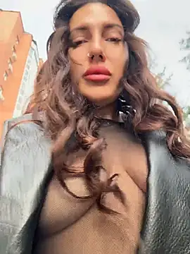 AleksandraRich Chat XXX in diretta