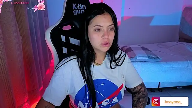 Victoryyy_ Adlı Modelin Canlı XXX Sohbeti