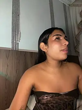 دردشة VeronicaSaenzx الجنسية المباشرة