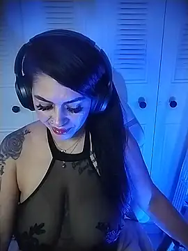 chelaqueen_'s Live XXX Chat