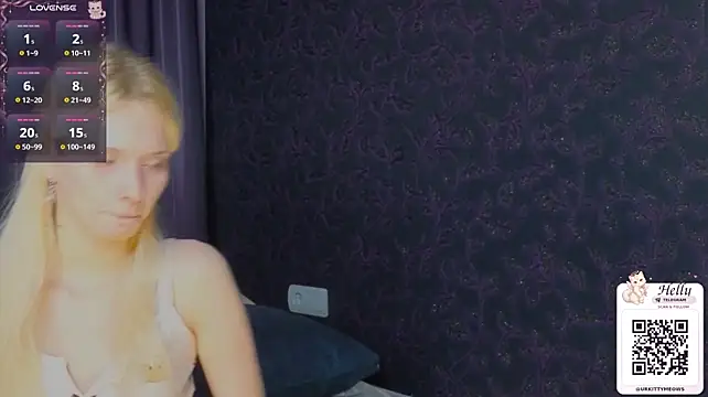 helly_hoff Chat XXX in diretta