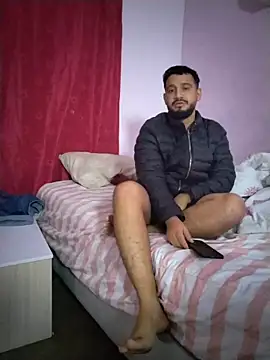 XXX chat uživo modela BadboyX333