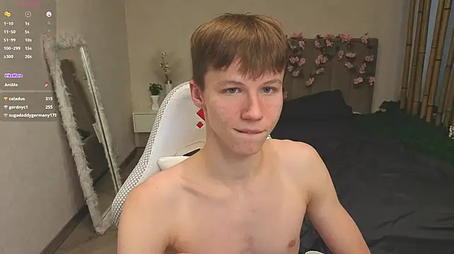 cuMte_boy 即時 XXX 聊天
