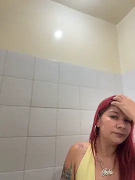 JulianaDiiaz's Live XXX Chat