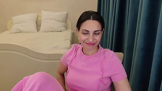 LovelyBeatrice's Live XXX Chat