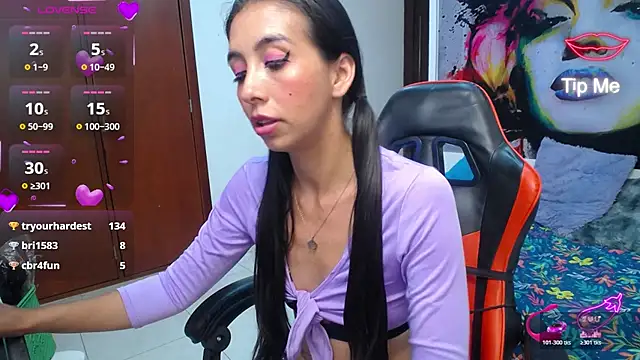sandra_petite19 现场XXX聊天