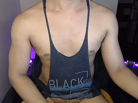 Chatroom XXX en direct de Hot_Muscle69