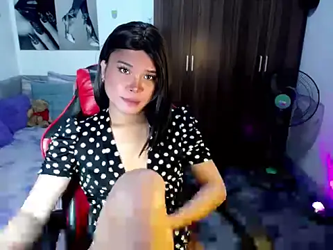 Chat +18 de sofiathe1st ao vivo