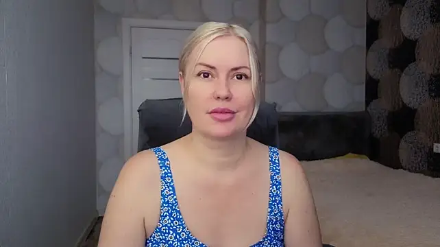 natusik Adlı Modelin Canlı XXX Sohbeti