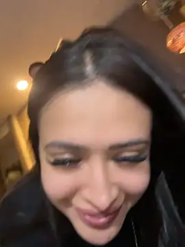 XXX chat uživo modela Sara_fun