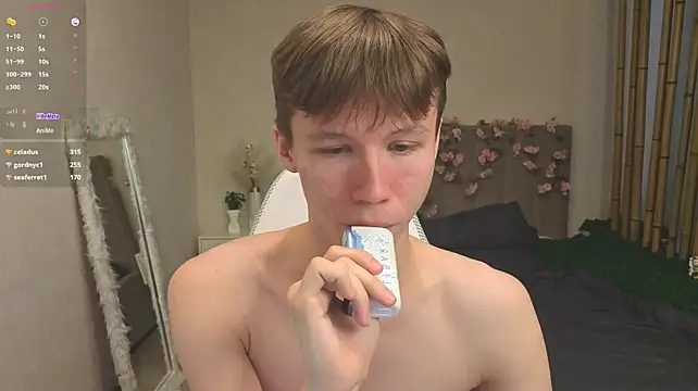 cuMte_boy 라이브 XXX 채팅
