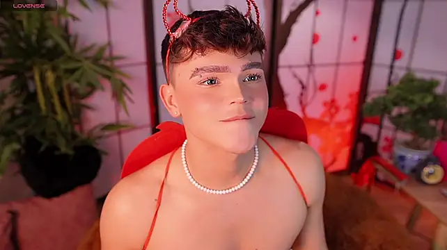 PRINCE_STEV Adlı Modelin Canlı XXX Sohbeti