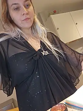 ScarletsWeb Live XXX Chat