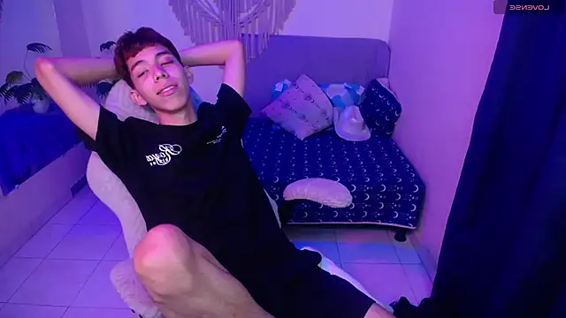 XXX chat uživo modela nico_nikc